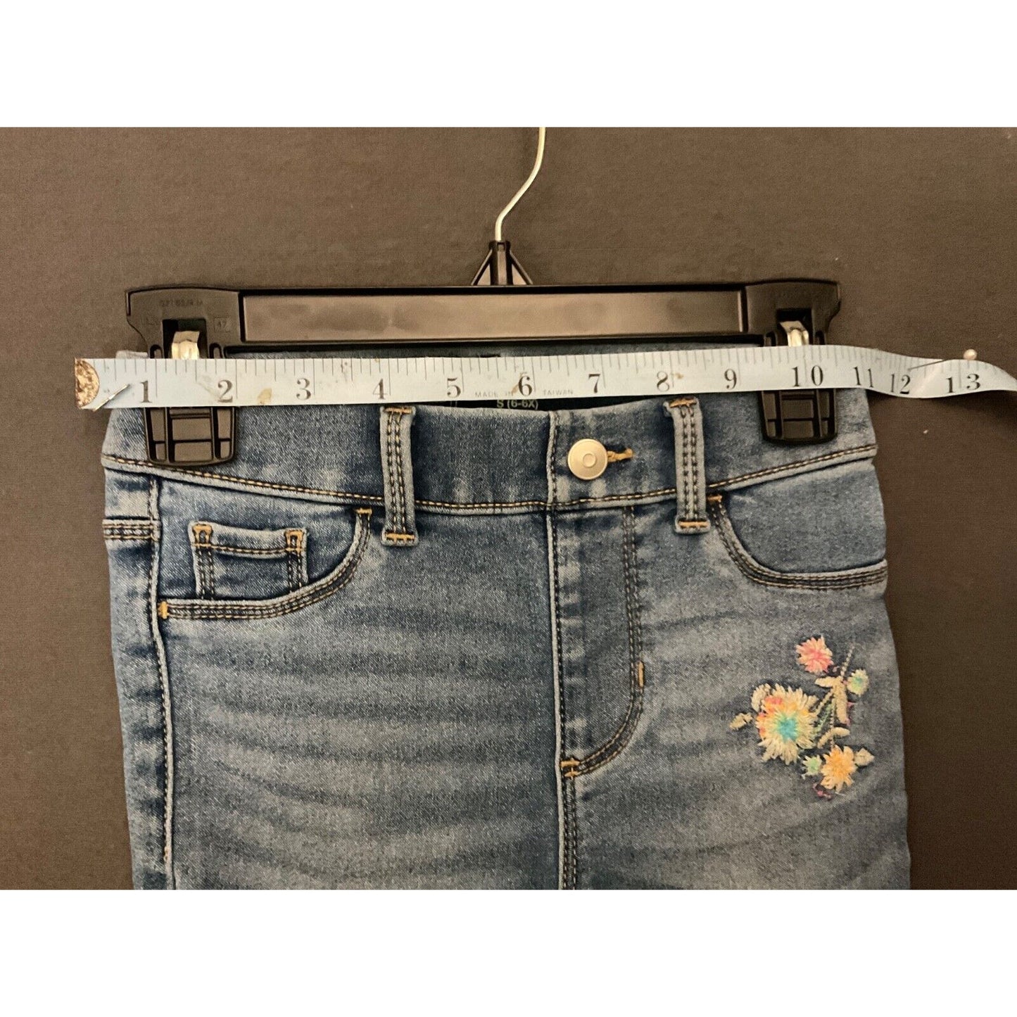 Lot 2 Girls Jeans Size 6 – Wonder Nation Flare & Mila Rose Skinny Denim