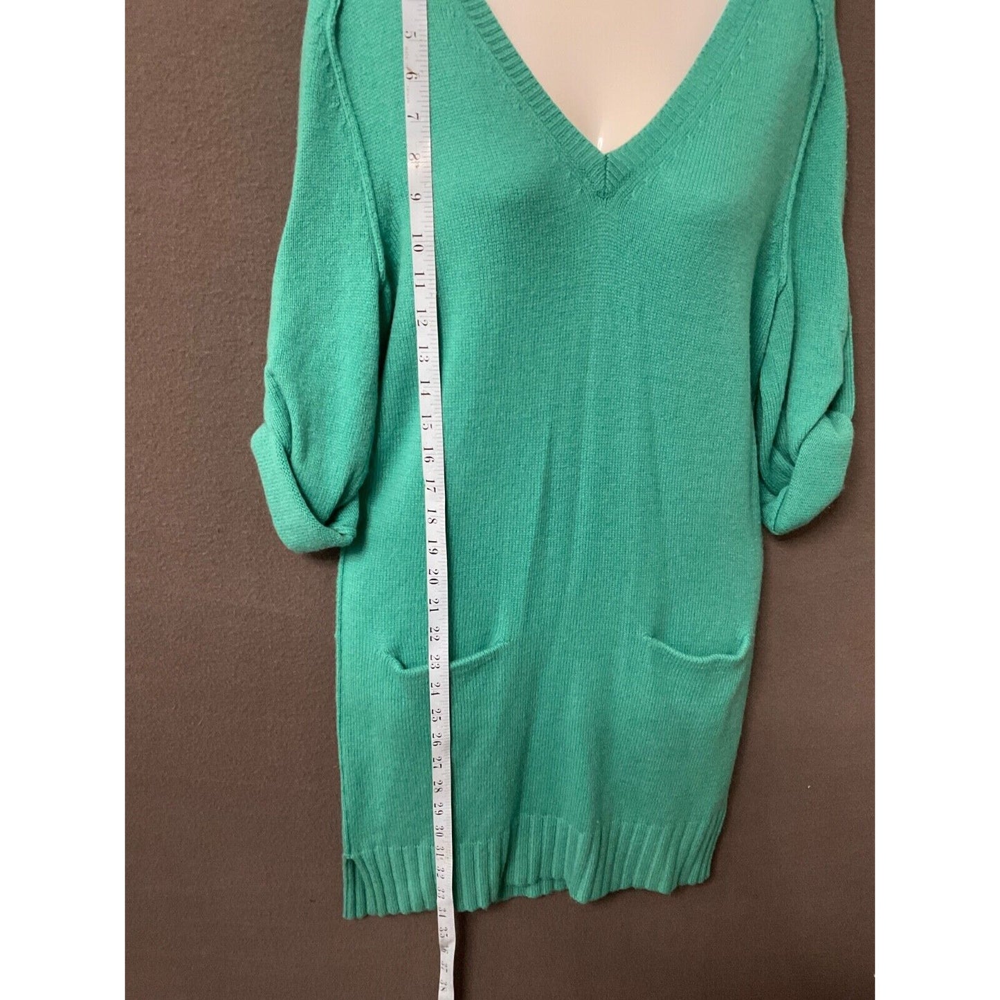 BCBG MAXAZRIA Women's V-Neck Seagreen Sweater Dress XS 70% Wool