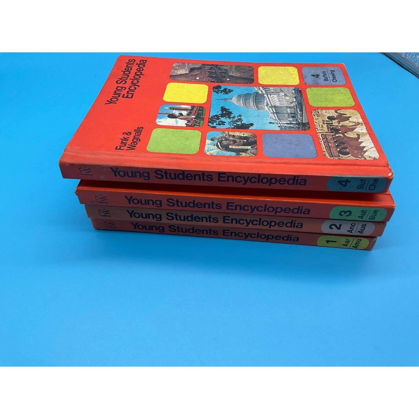Funk & Wagnalls Young Students Full Encyclopedia Vol. 1,2.3,4 ( 1972-1973) VTG