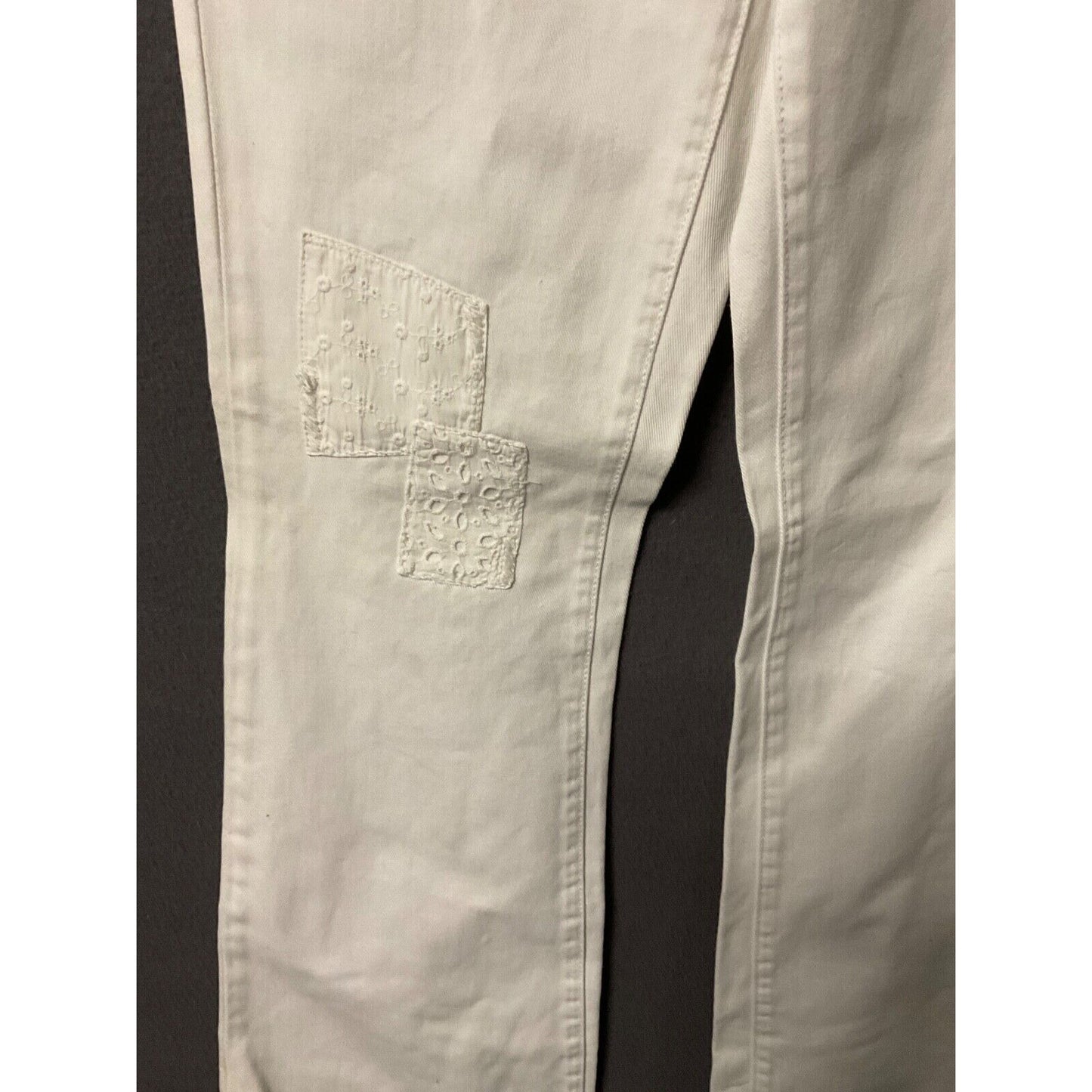 Tommy Hilfiger White Flare Jeans Low Rise Women's Size 4 Distressed VTG