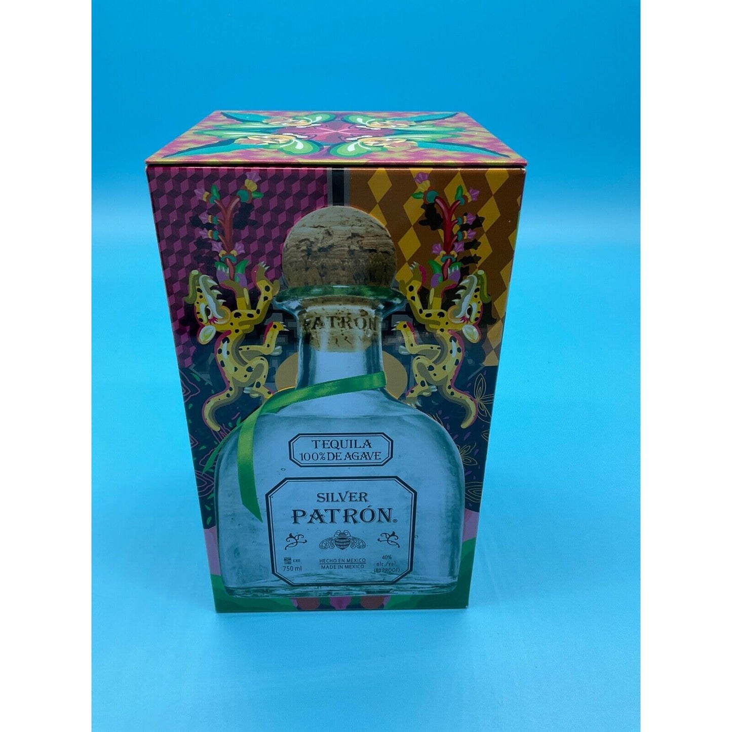 2021 Silver Patron Limited Edition Tequila Bottle Collectible Tin *Mint*