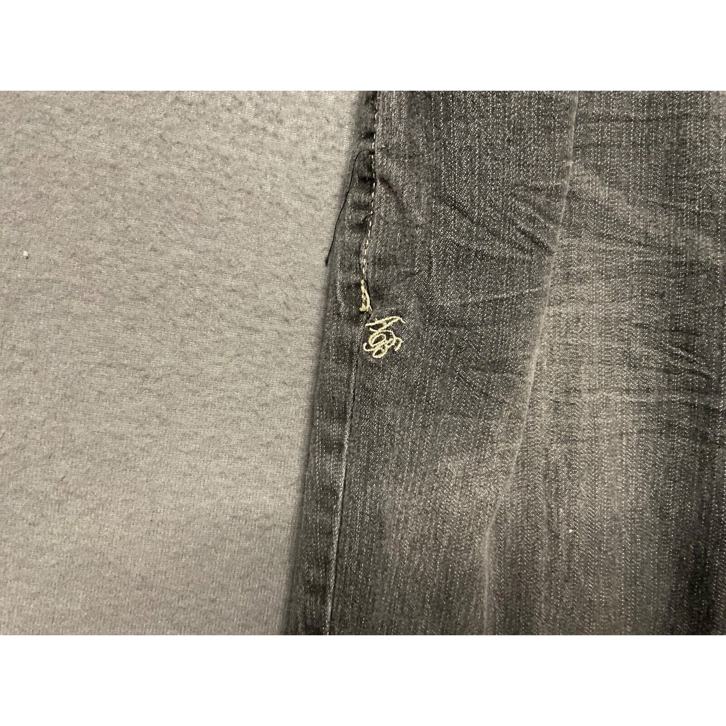 Apple Bottoms Jeans 9/10 Gray Skinny Embroidered Pockets Distressed Vintage