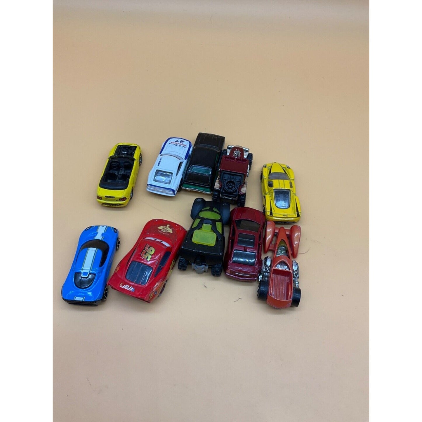 Vintage Hot Wheels Die-Cast Car Lot of 10 Classic Sports/Racing Models - Loose