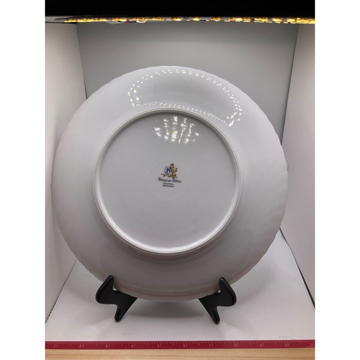 Vintage 10-Inch Königl. pr. Tettau Bavaria Plates Grey Floral Gold Trim Konigl