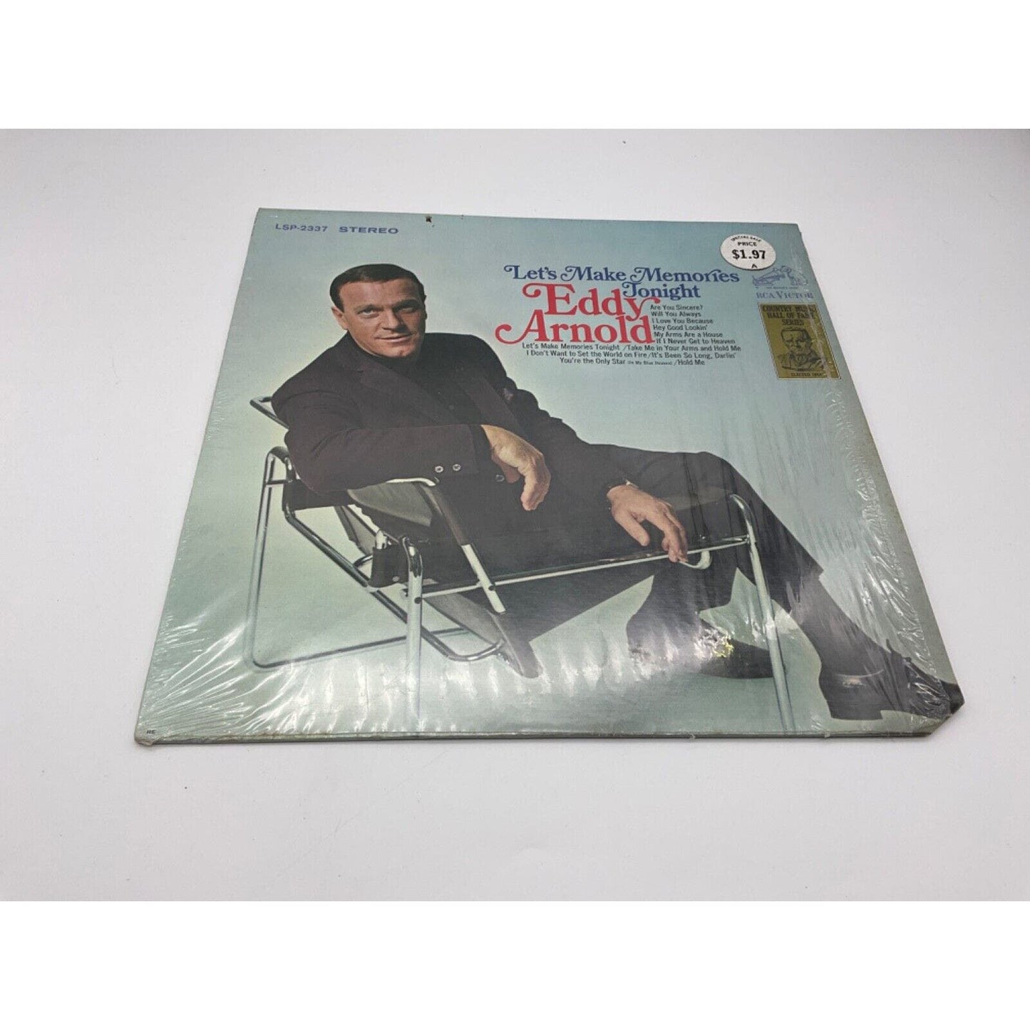 Eddy Arnold "Let's Make Memories Tonight" Vinyl LP, RCA Victor LPM 2337, VG+ Sleeve