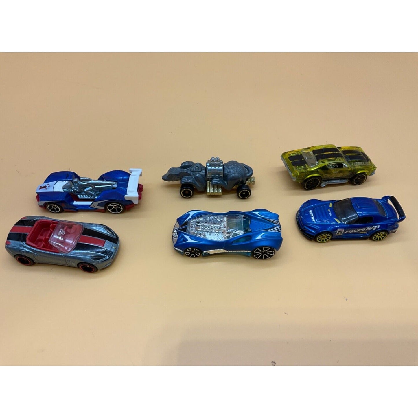 Hot Wheels 6 Car Lot: Ferrari California, Honda S2000, '69 Chevelle - LOOSE CARS