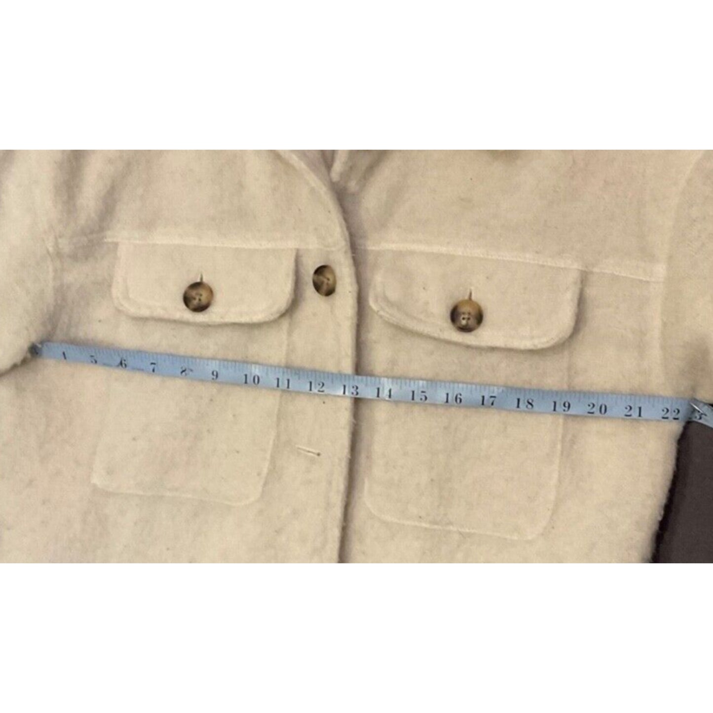 Universal Thread Women's Cream Color Wool Blend Shacket Small Button Front Retro