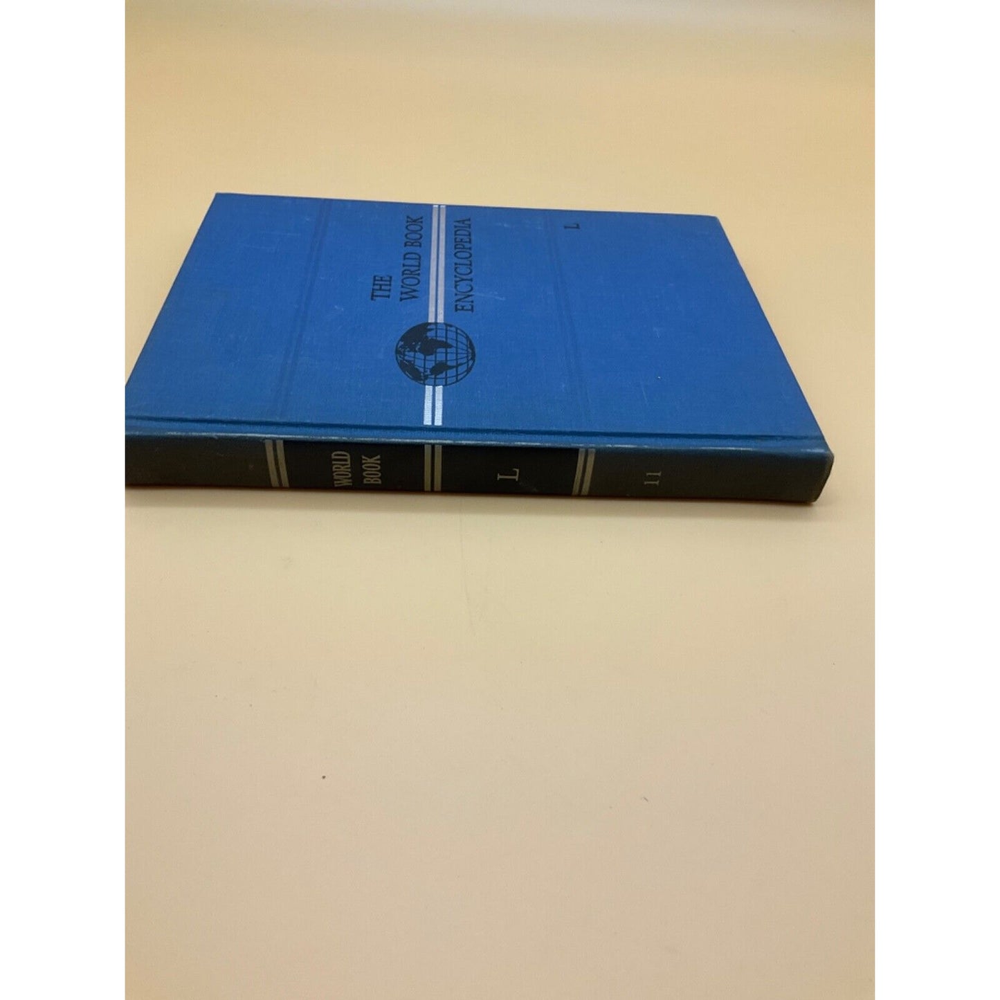 Vintage 1961 World Book Encyclopedia "L" Vol. 11, Hard Cover