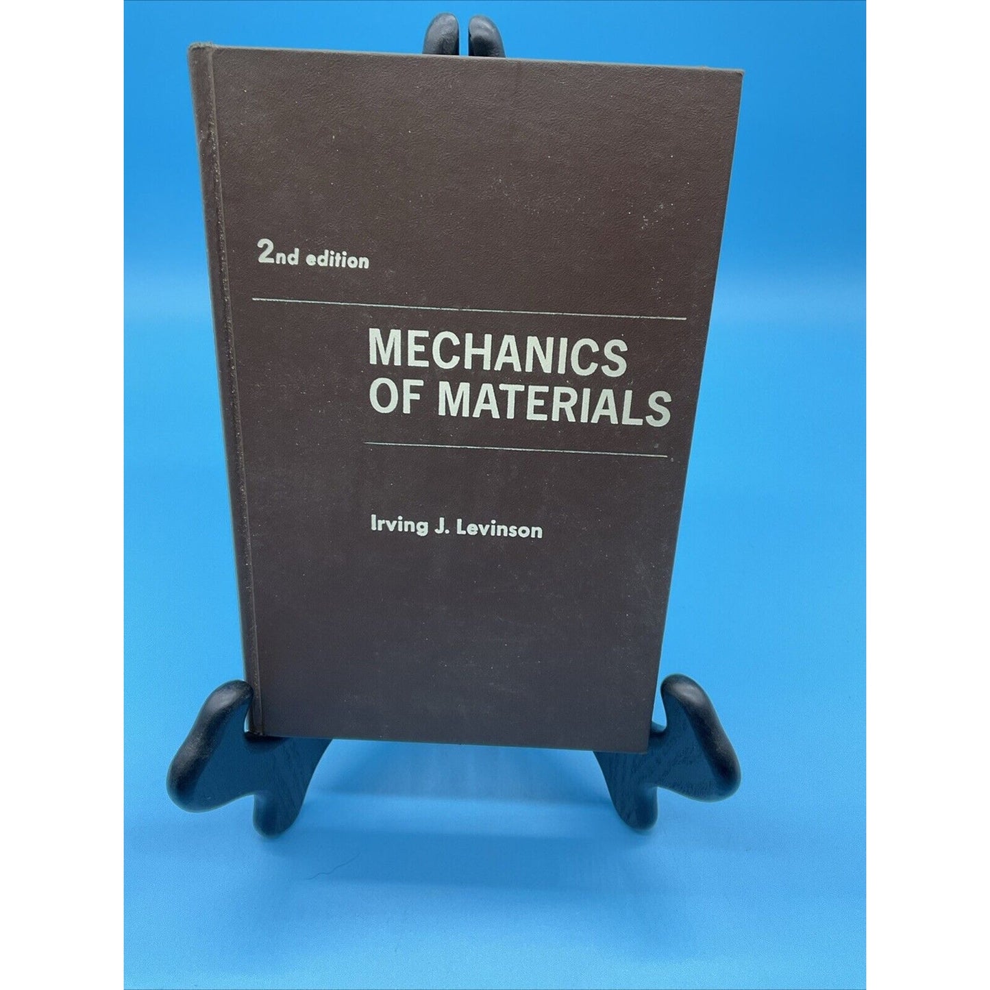 Mechanics of Materials by Irving J. Levinson 2nd Edition 1970 Engineering Book