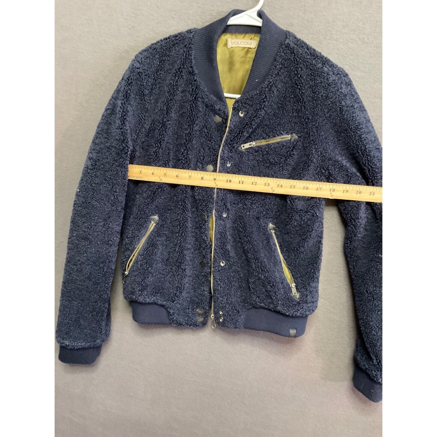 Volcom VTG Teddy Bomber Jacket S Navy Blue Lined Warm Zip Pockets Sherpa Fleece