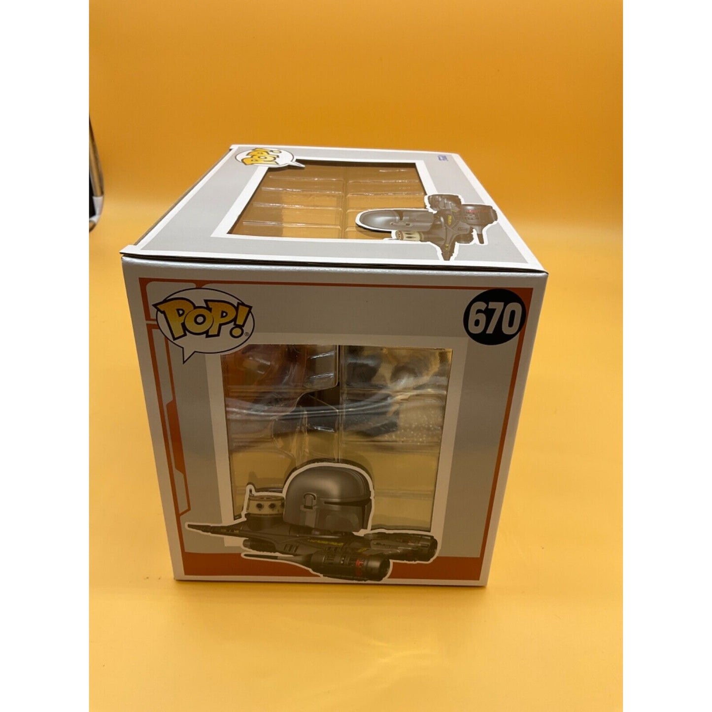 Funko Pop! Star Wars: The Mandalorian in N-1 Starfighter R5-D4 #670