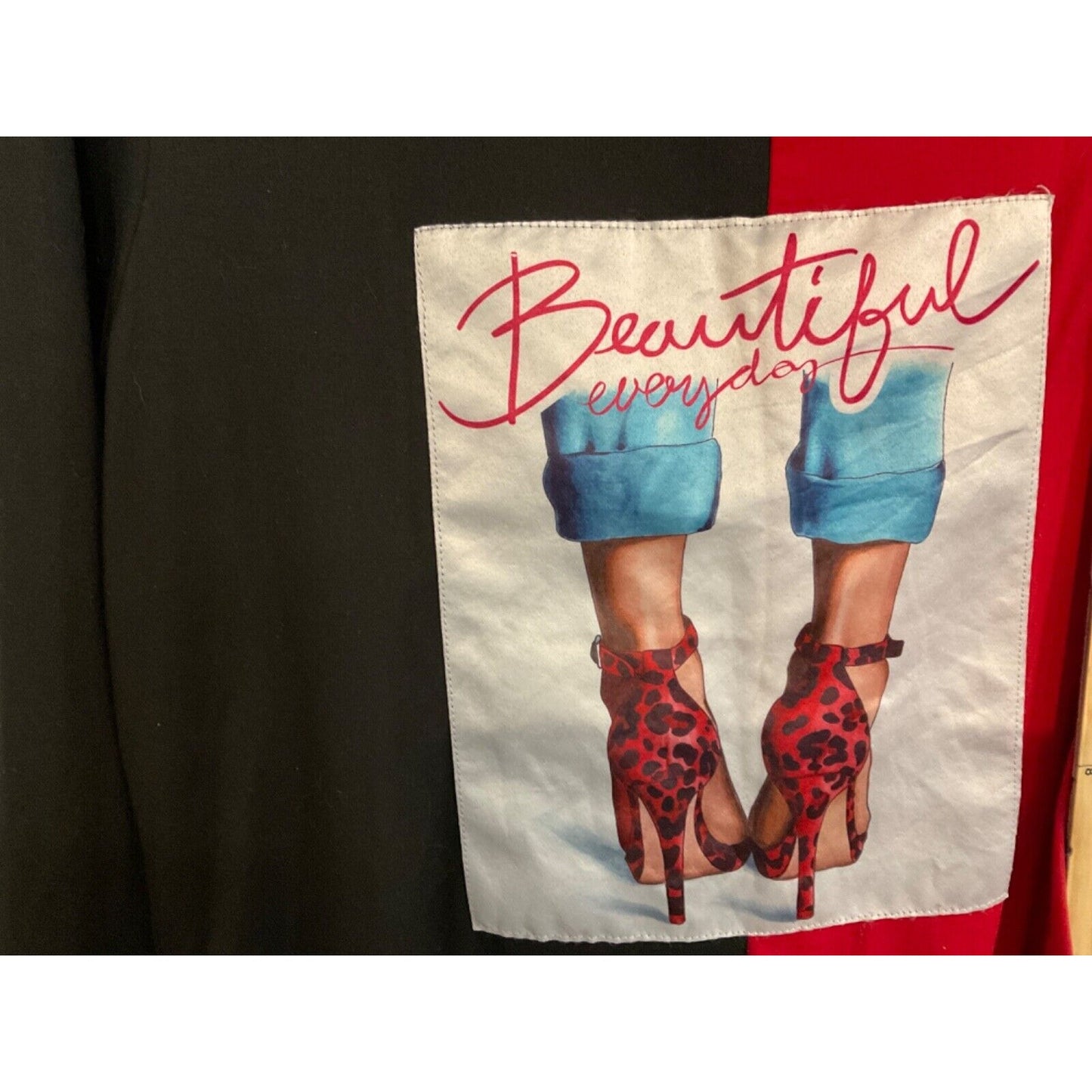 Lexington Avenue Dress Med 3/4 Sleeve, Stretchy Graphic Pullover