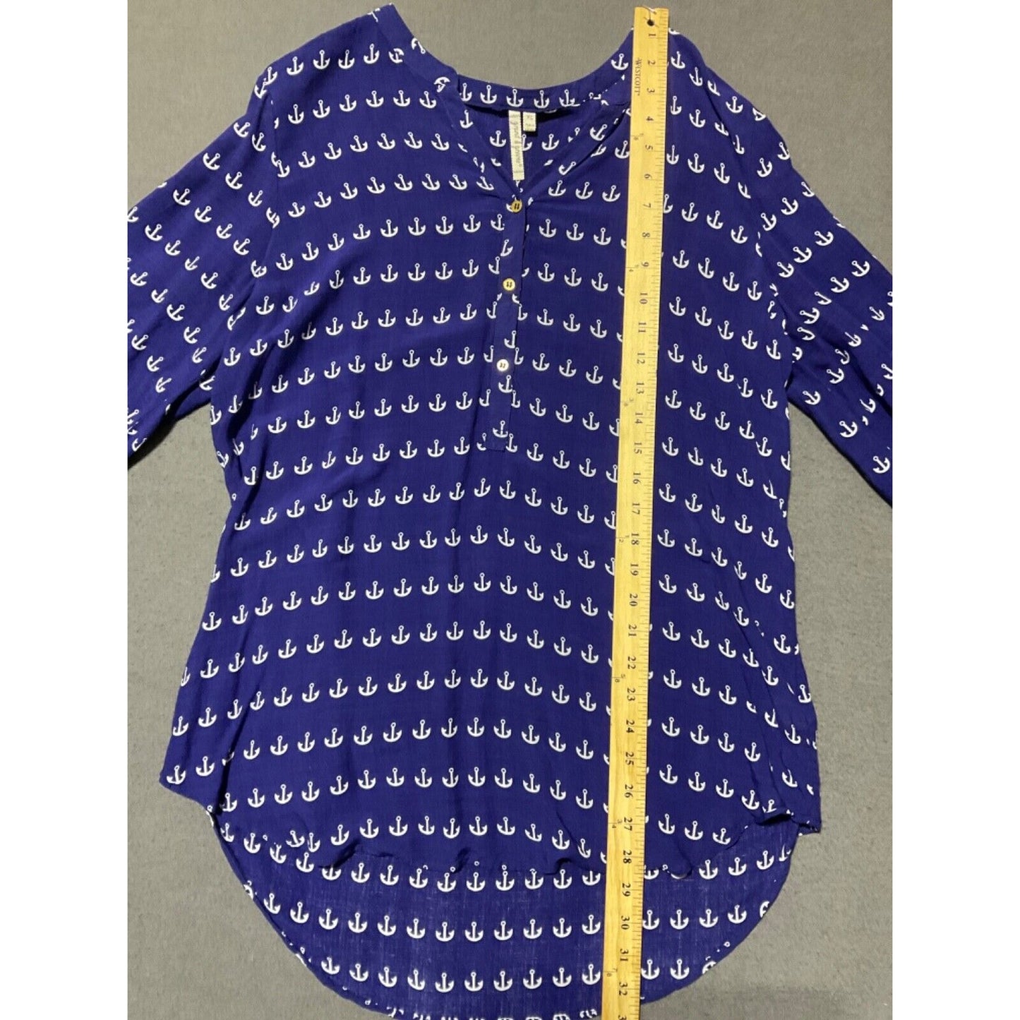 Grand & Greene Anchor Print XL Navy Top 1/4 Button Closure 3/4 Sleeve Nautical