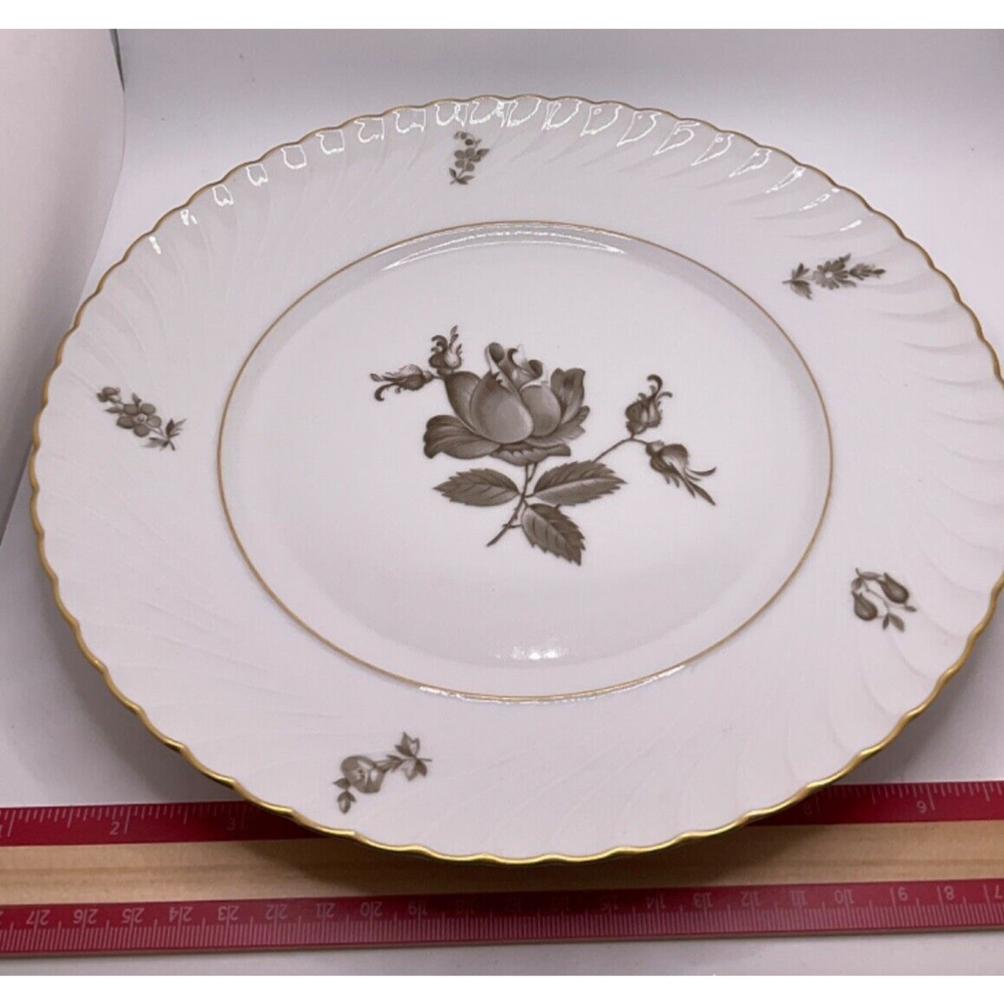 Vintage 10-Inch Königl. pr. Tettau Bavaria Plates Grey Floral Gold Trim