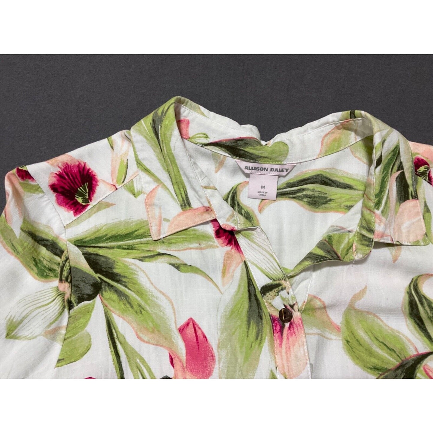 Alison Daley Dillard's Tropical Floral Bell Sleeve Blouse M Button Front