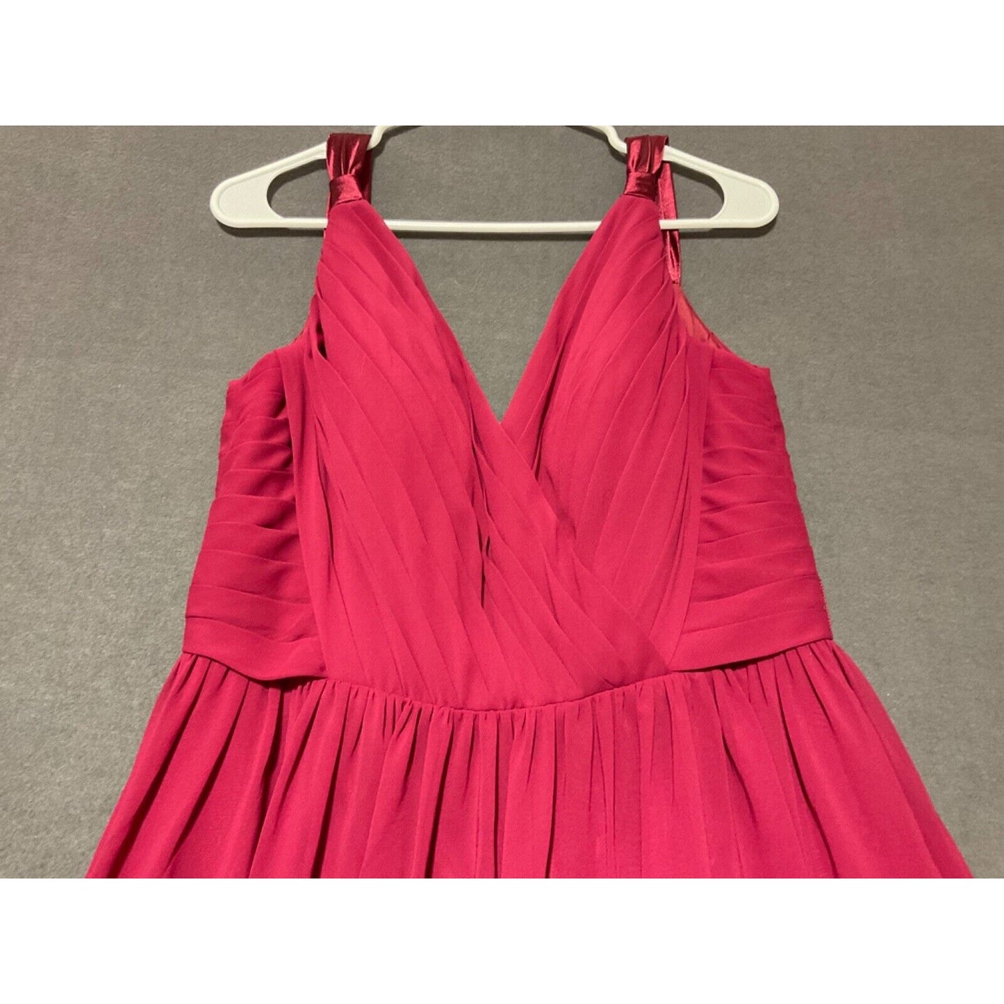 Azazie Kora Burgundy A-Line Flowy Chiffon Dress Size A14 Bridesmaid/Evening Wear