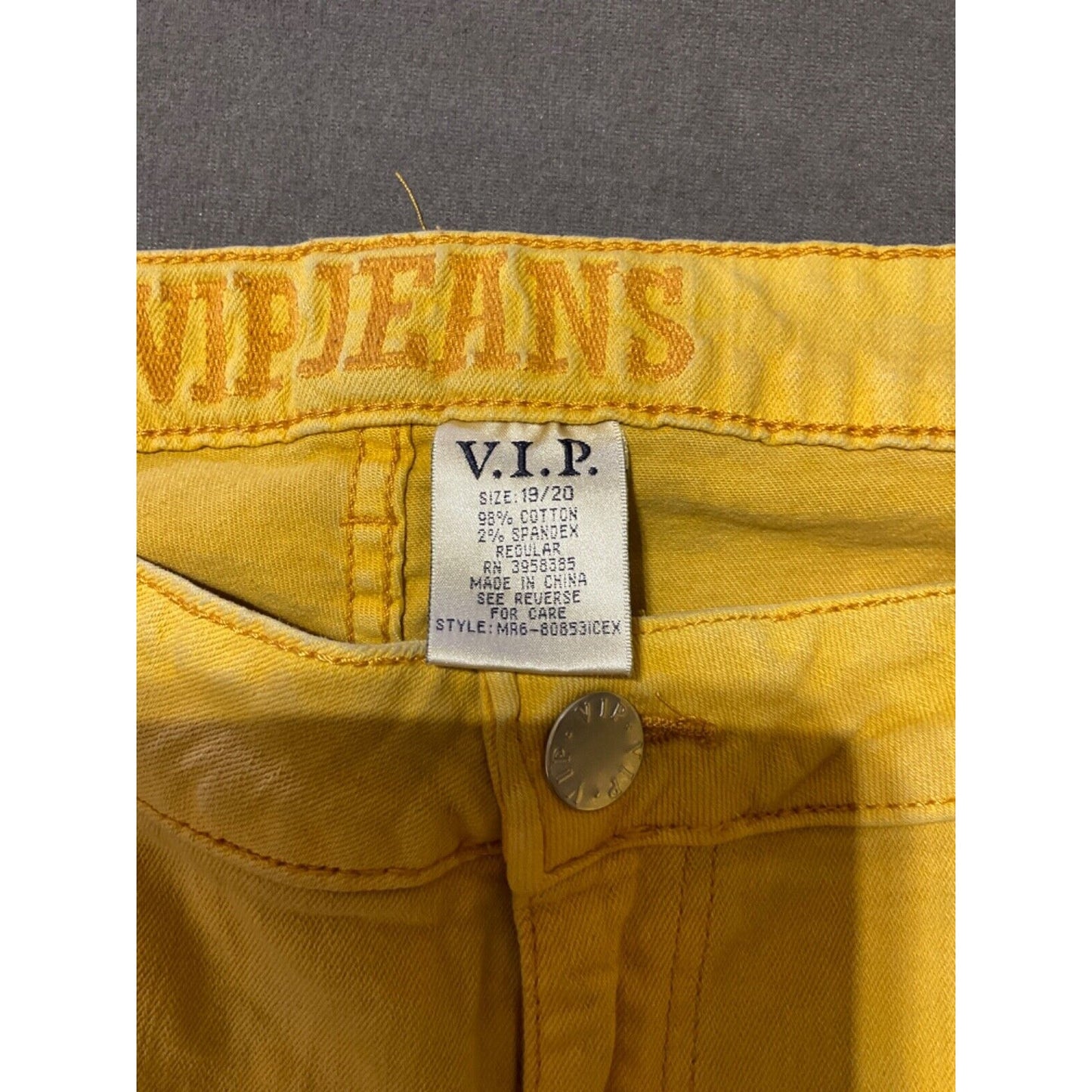 VIP Jeans Distressed Mustard Yellow Jean Shorts Size 19/20 Stretchy 38W