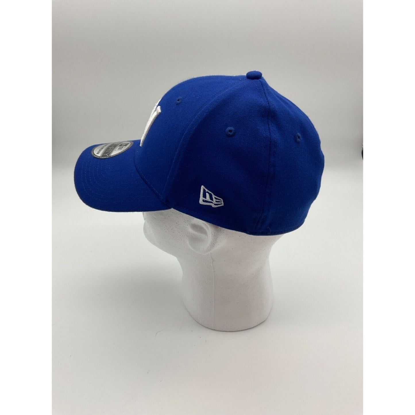 New Era 39Thirty Unisex Blue Cap Embroidered "LN" Small-Medium New