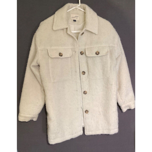 Universal Thread Women's Cream Color Wool Blend Shacket Small Button Front Retro