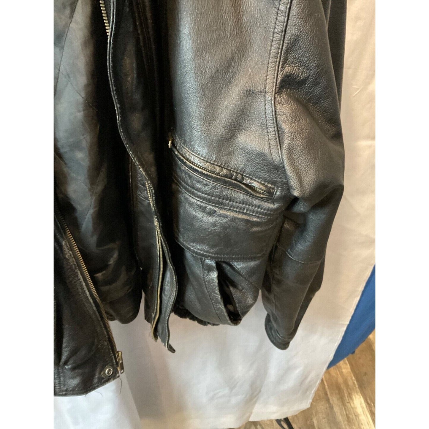 Men's Four Star XL Leather Biker Jacket Vintage Look Missing Size Tag