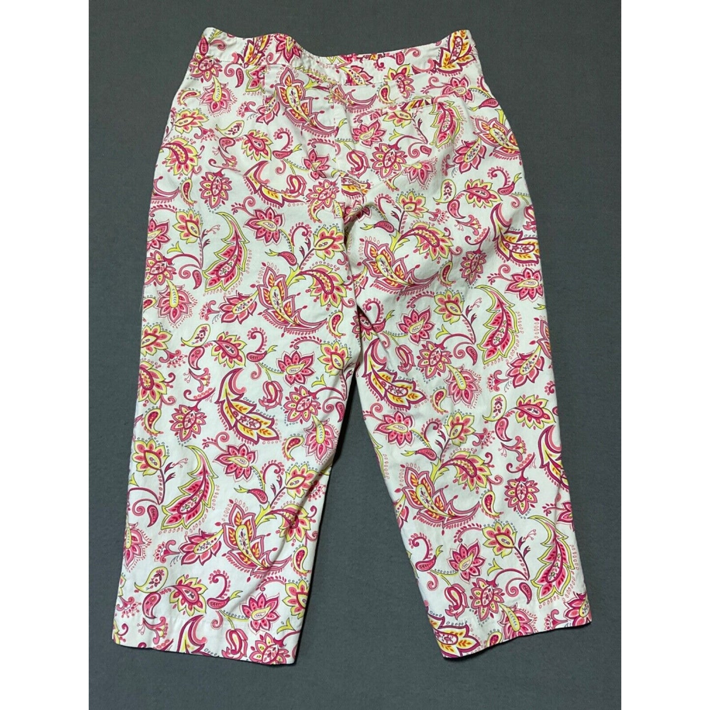 IZOD Ladies Stretch Paisley Capri Pants Size 10 Pink Floral Cotton