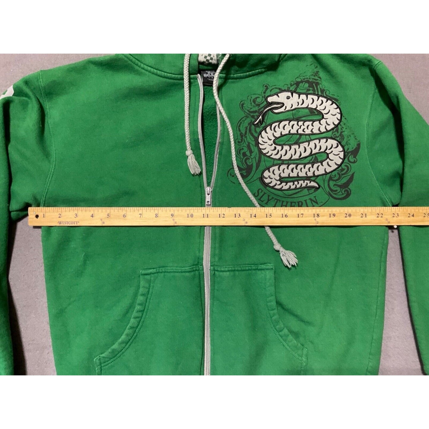 Universal Studios Harry Potter Slytherin Hoodie Jacket M Wizarding