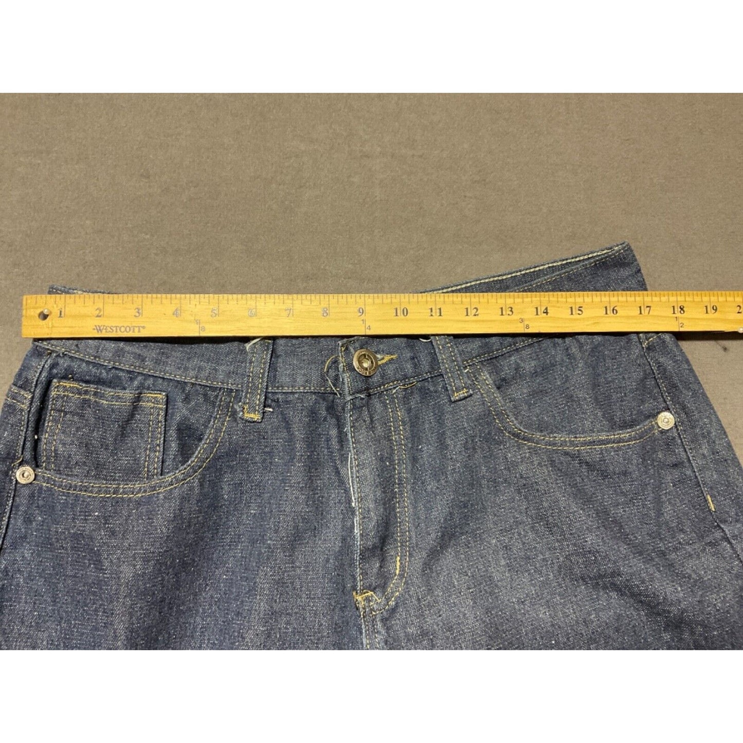 True Rock Men's Jean Shorts Size 38 -Y2K, 90's Dark Wash 12" Inseam, 5 Pockets