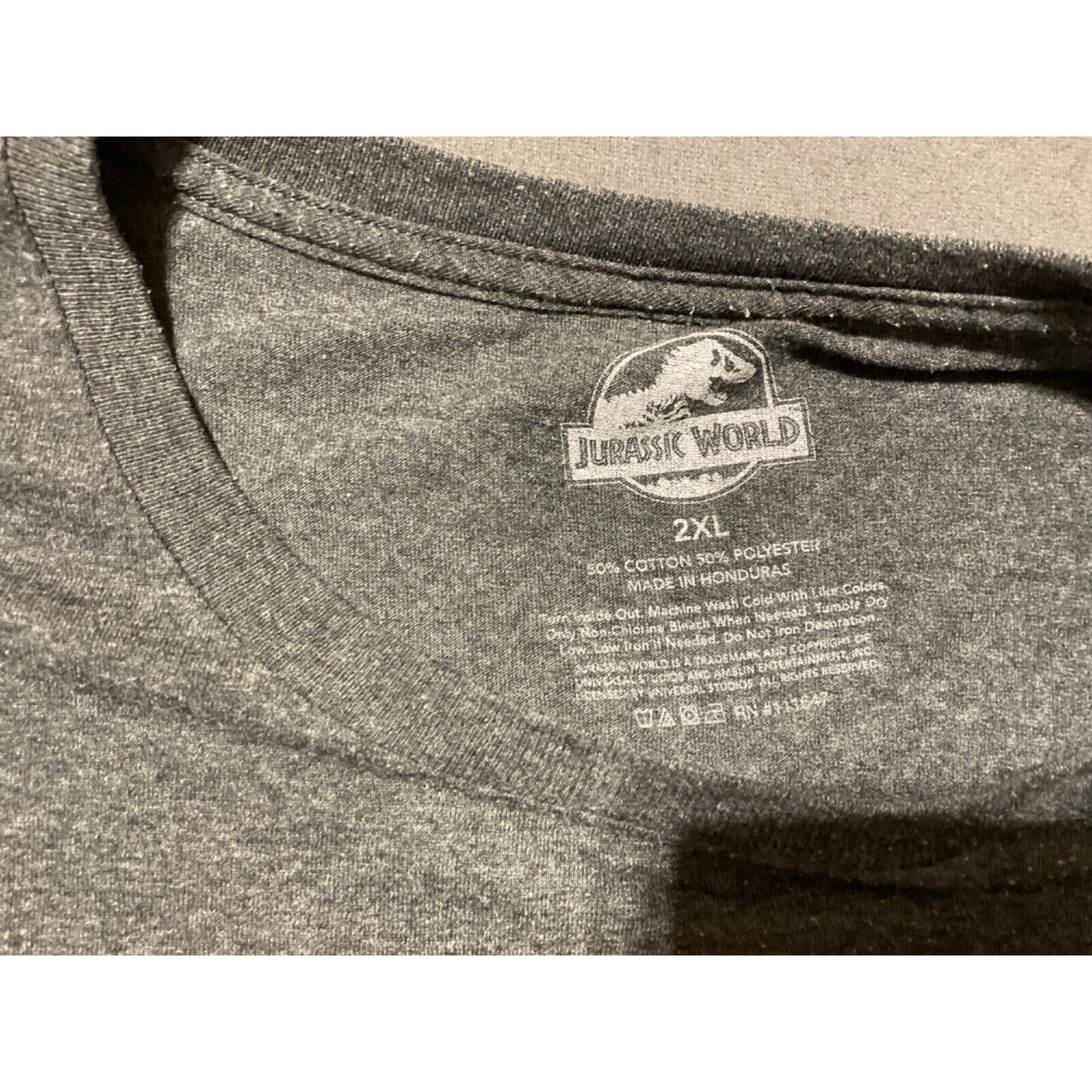 Jurassic World "Jurassic Park" Graphic T-Shirt Gray 2XL Cotton Blend