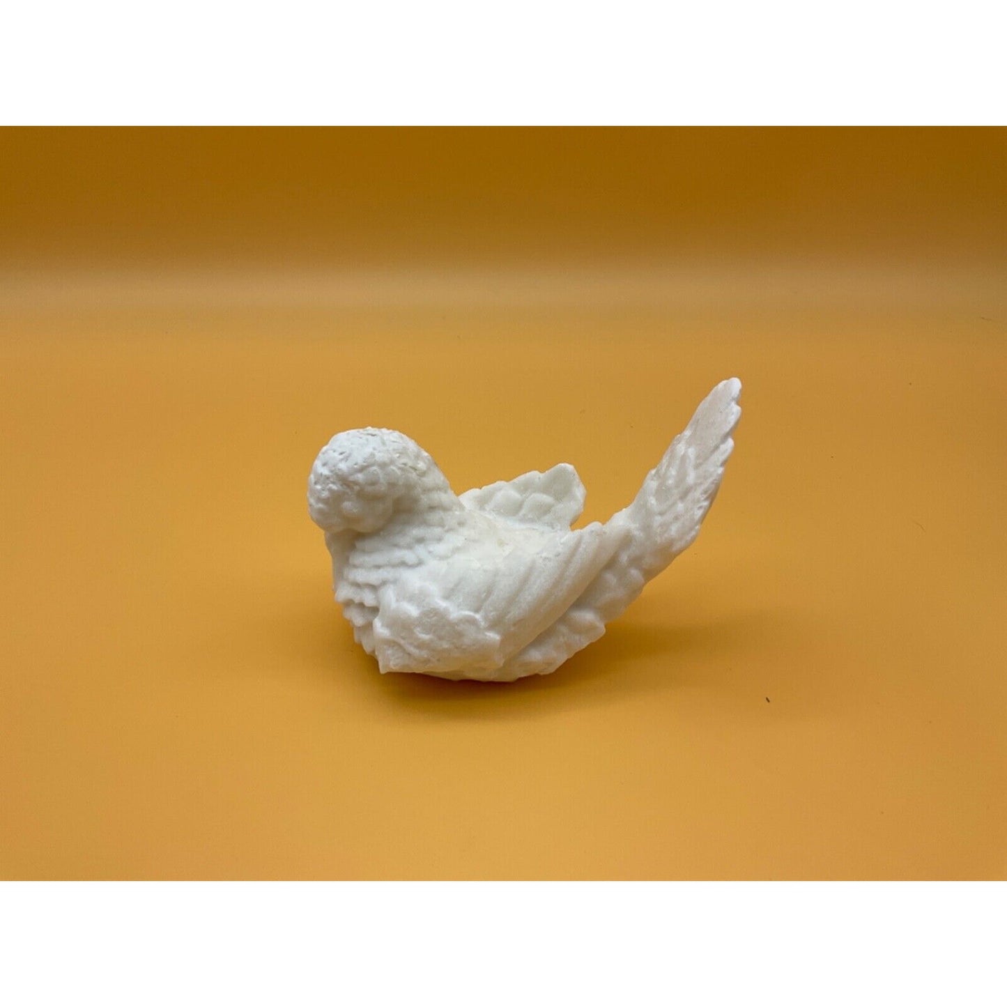 Vintage White Soapstone Alabaster Dove Bird Figurine Made in Italy 4" Long