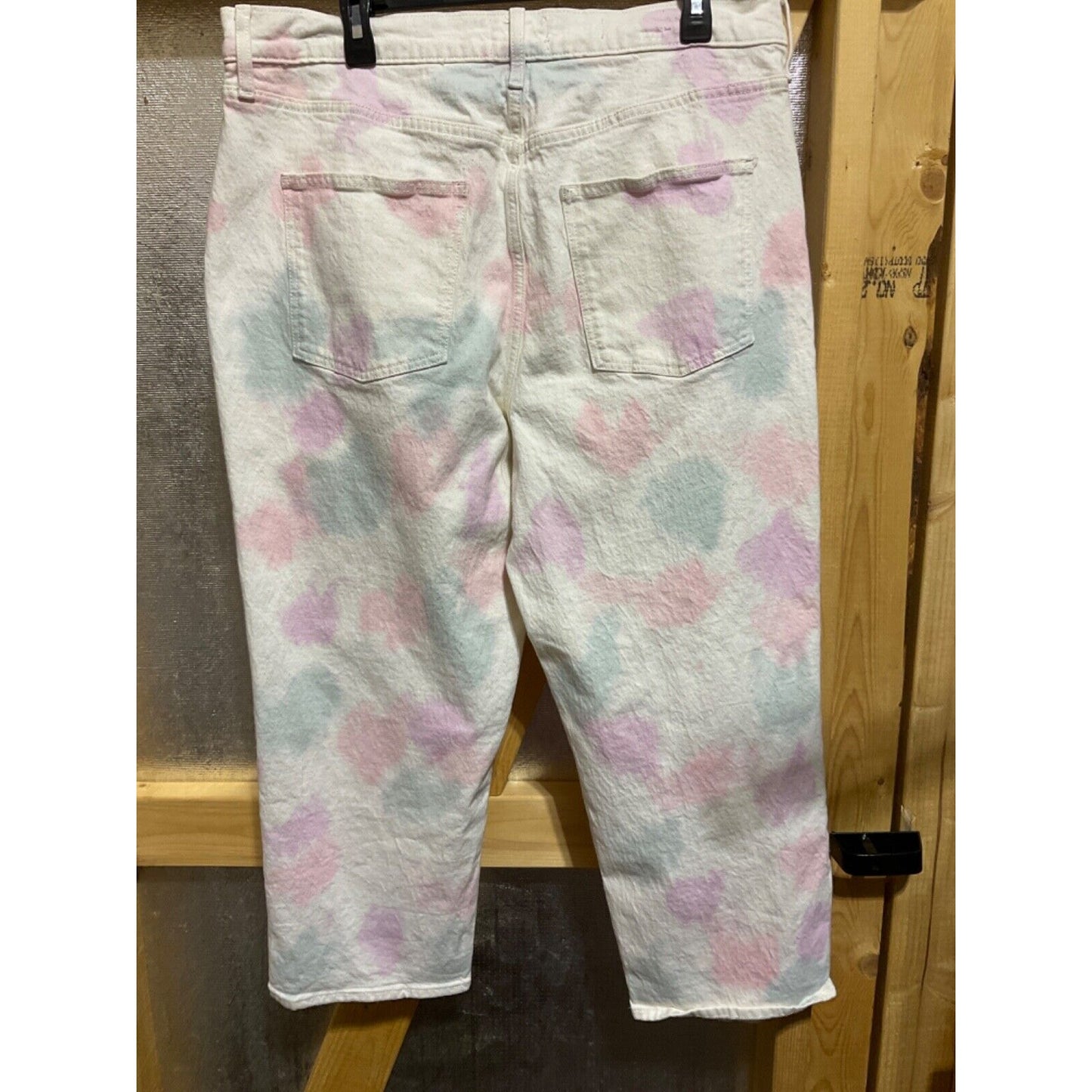 Universal Thread Size 16 Tie Dye Denim Capri Jeans 37W 24L Great Condition