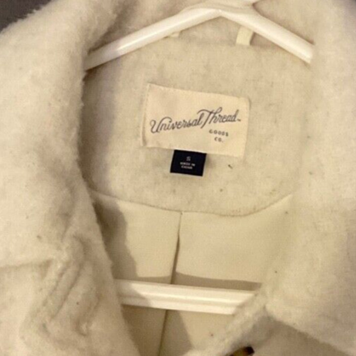 Universal Thread Women's Cream Color Wool Blend Shacket Small Button Front Retro