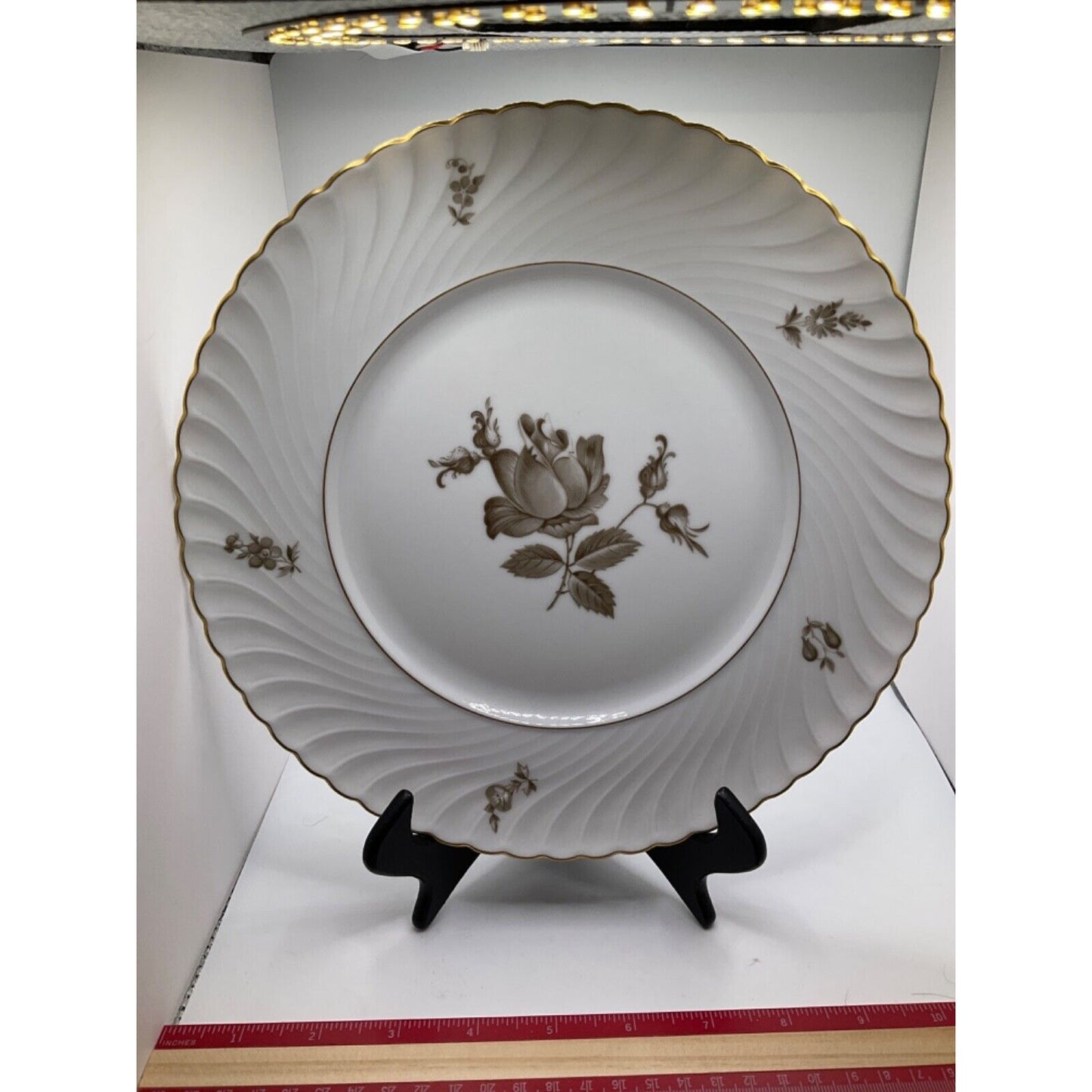 Vintage 10-Inch Königl. pr. Tettau Bavaria Plates Grey Floral Gold Trim Konigl