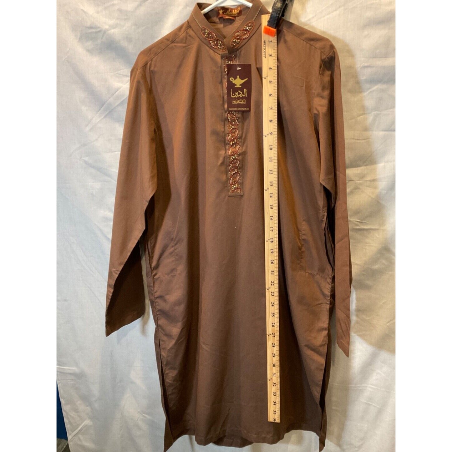 Aladdin Exclusive Small Dress/Costume in Brown with Tag, Minor Flaw on Arm