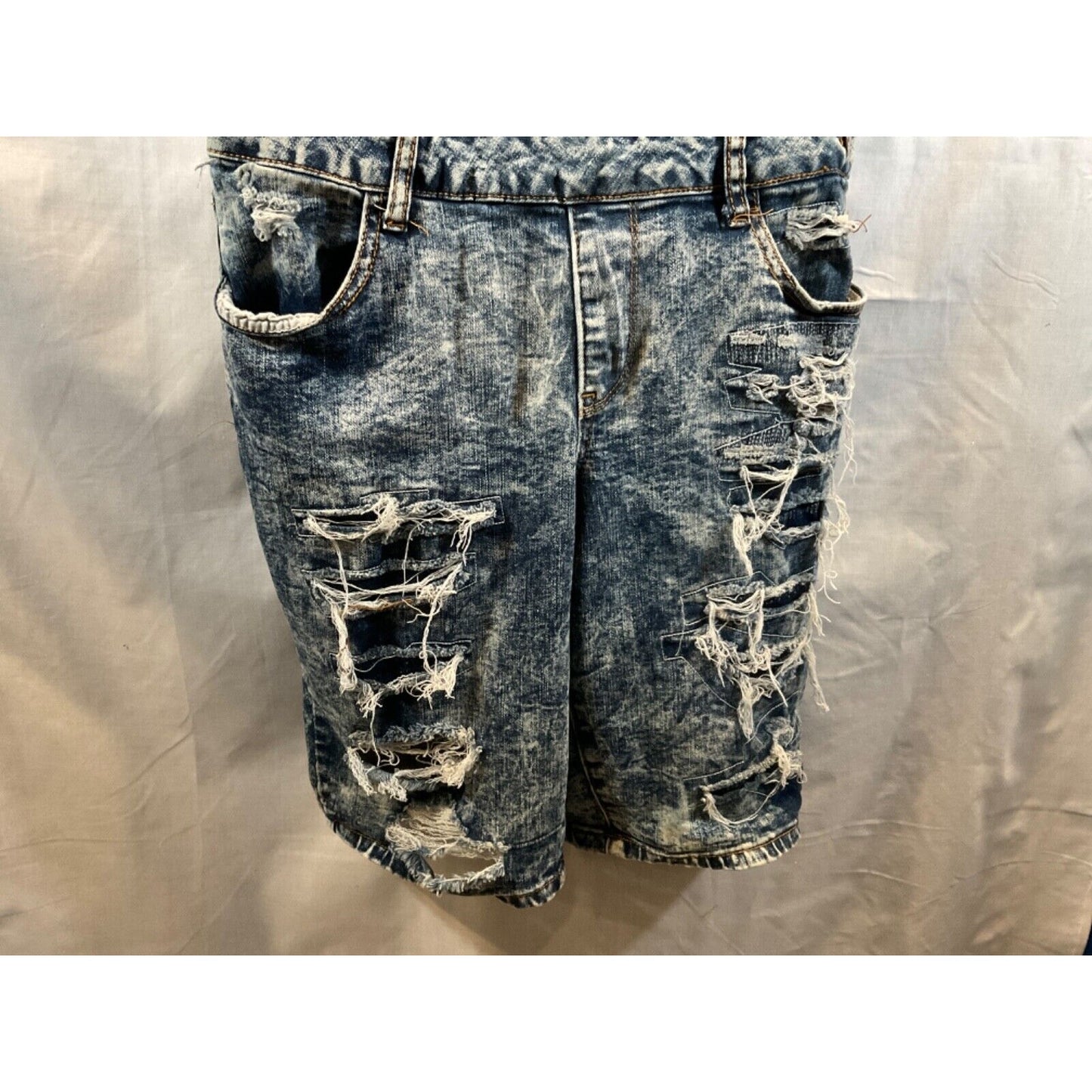 Traffic Jeans Wear Women's Short Bib Overalls Distressed, Size 11, Cotton Blend