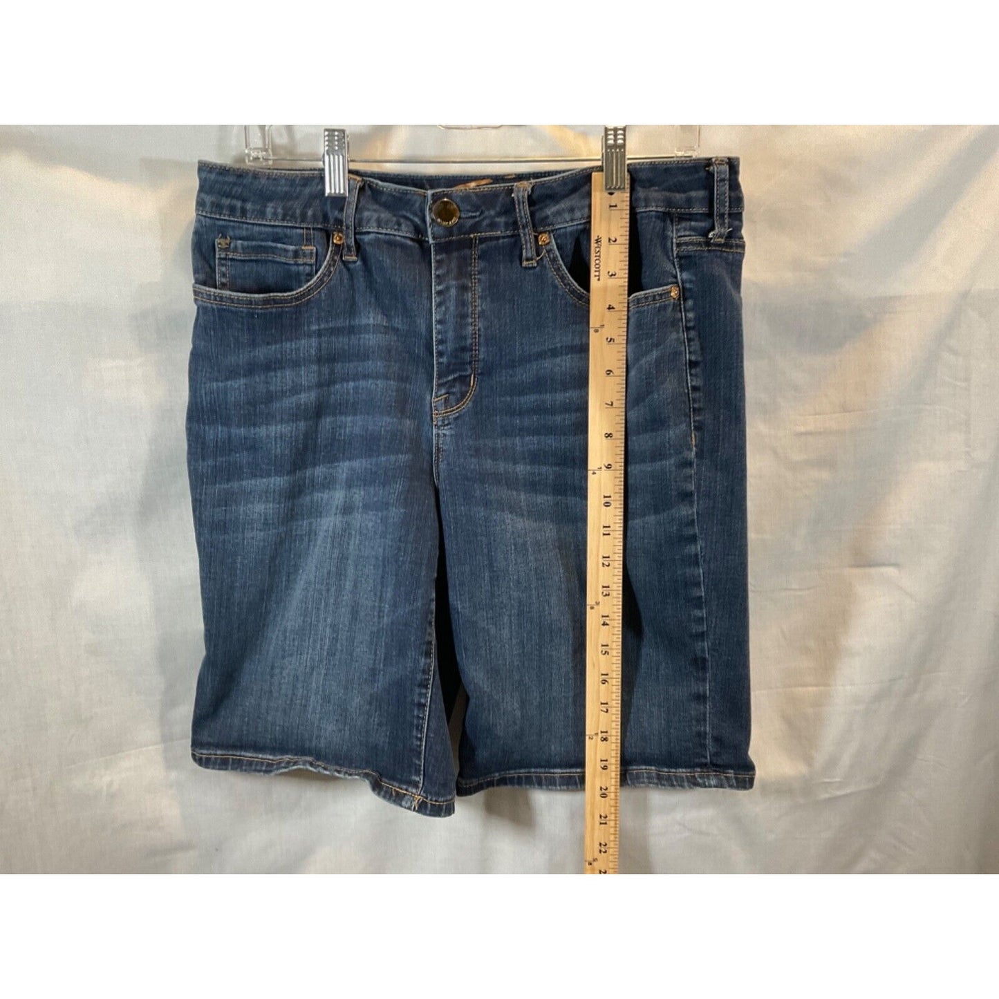 Seven7 Womens Weekend Bermuda Shorts Size 16 Stretch Denim Blue Style MY3207AT