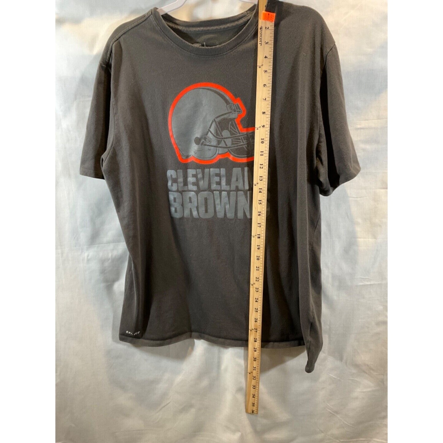 NFL Nike Dri-Fit Cleveland Browns T-Shirt XXL - Short Sleeve, NFL Logo, Helmet