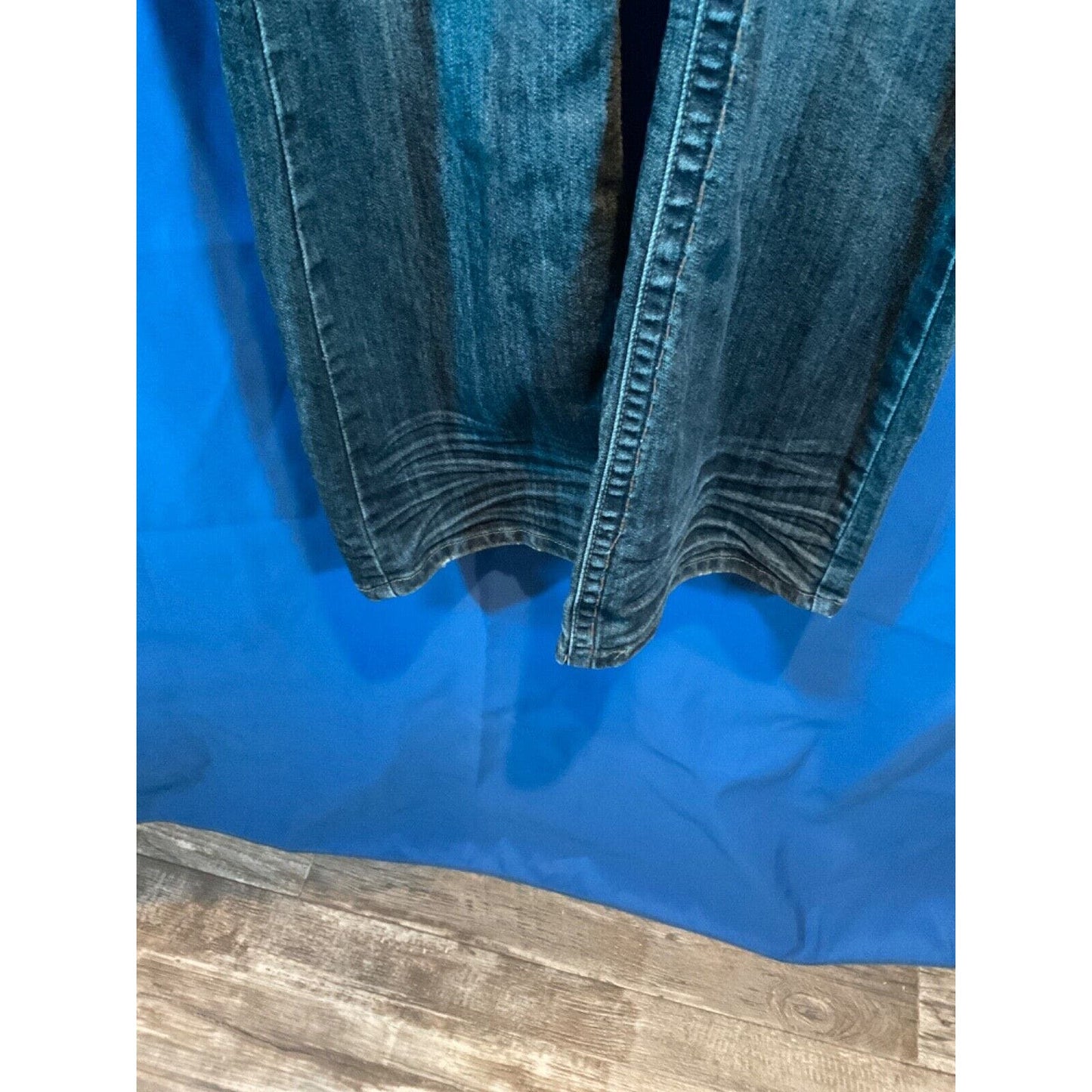 Maurices Midrise Flared Jeans 16, 39" Waist, 9.5" Rise, Midrise, 31" Inseam