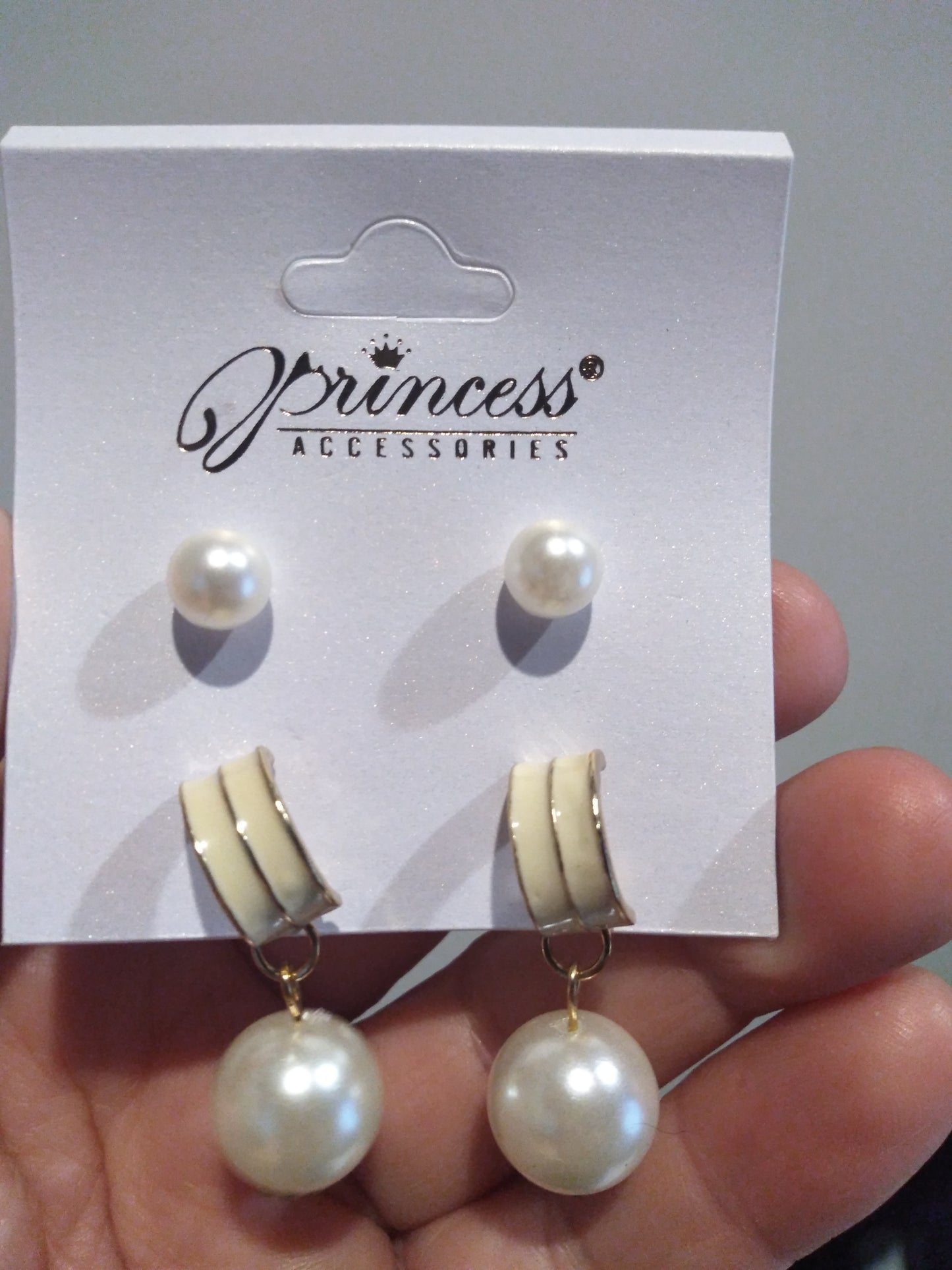 White/Gold Earrings